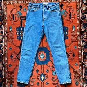 Levi’s Wedgie Ankle Jeans - 26